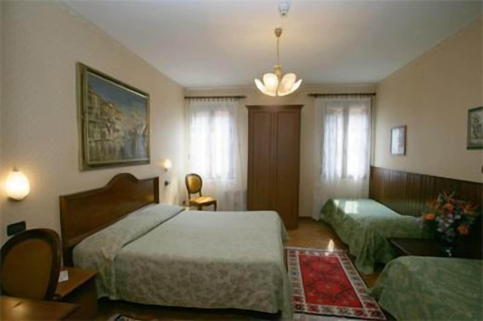 Hotel Florida Венеція Екстер'єр фото