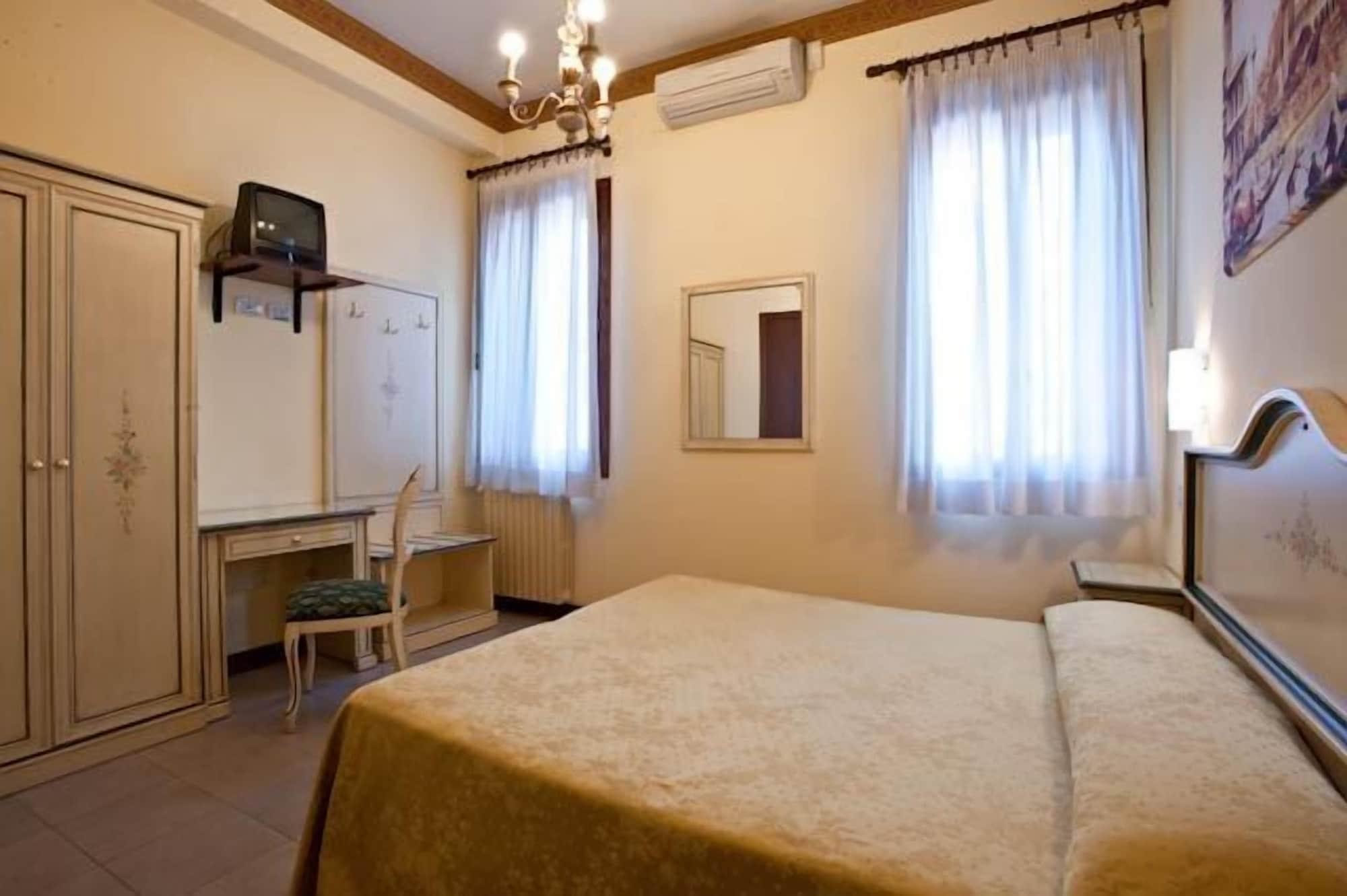 Hotel Florida Венеція Екстер'єр фото