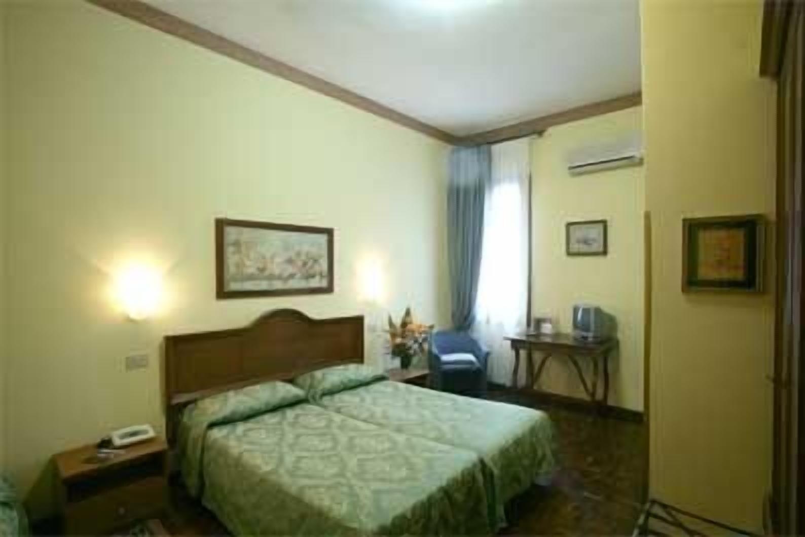 Hotel Florida Венеція Екстер'єр фото