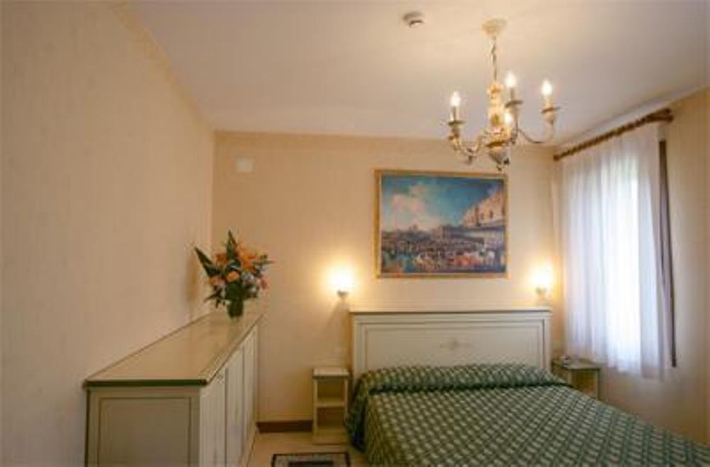 Hotel Florida Венеція Екстер'єр фото