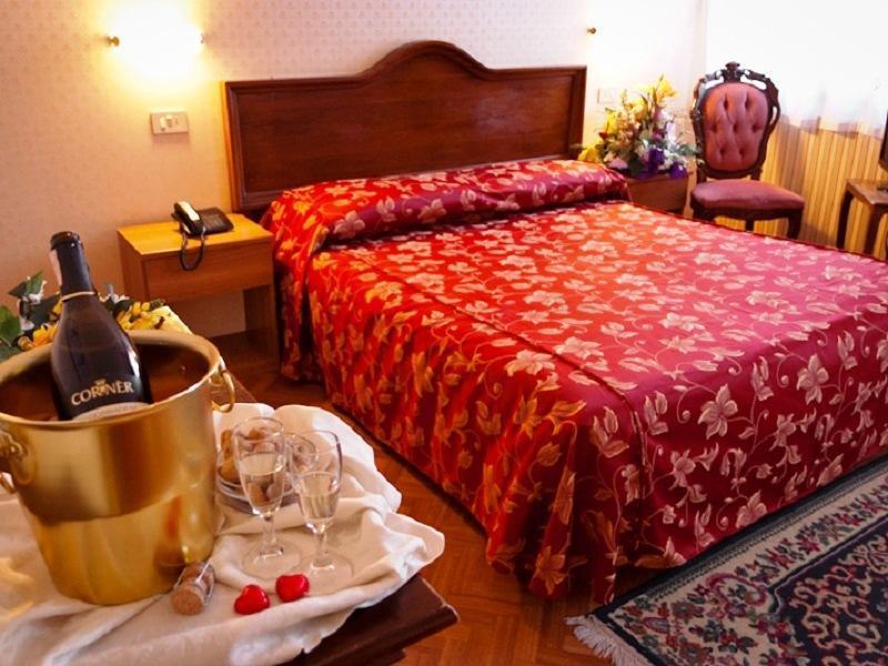 Hotel Florida Венеція Екстер'єр фото